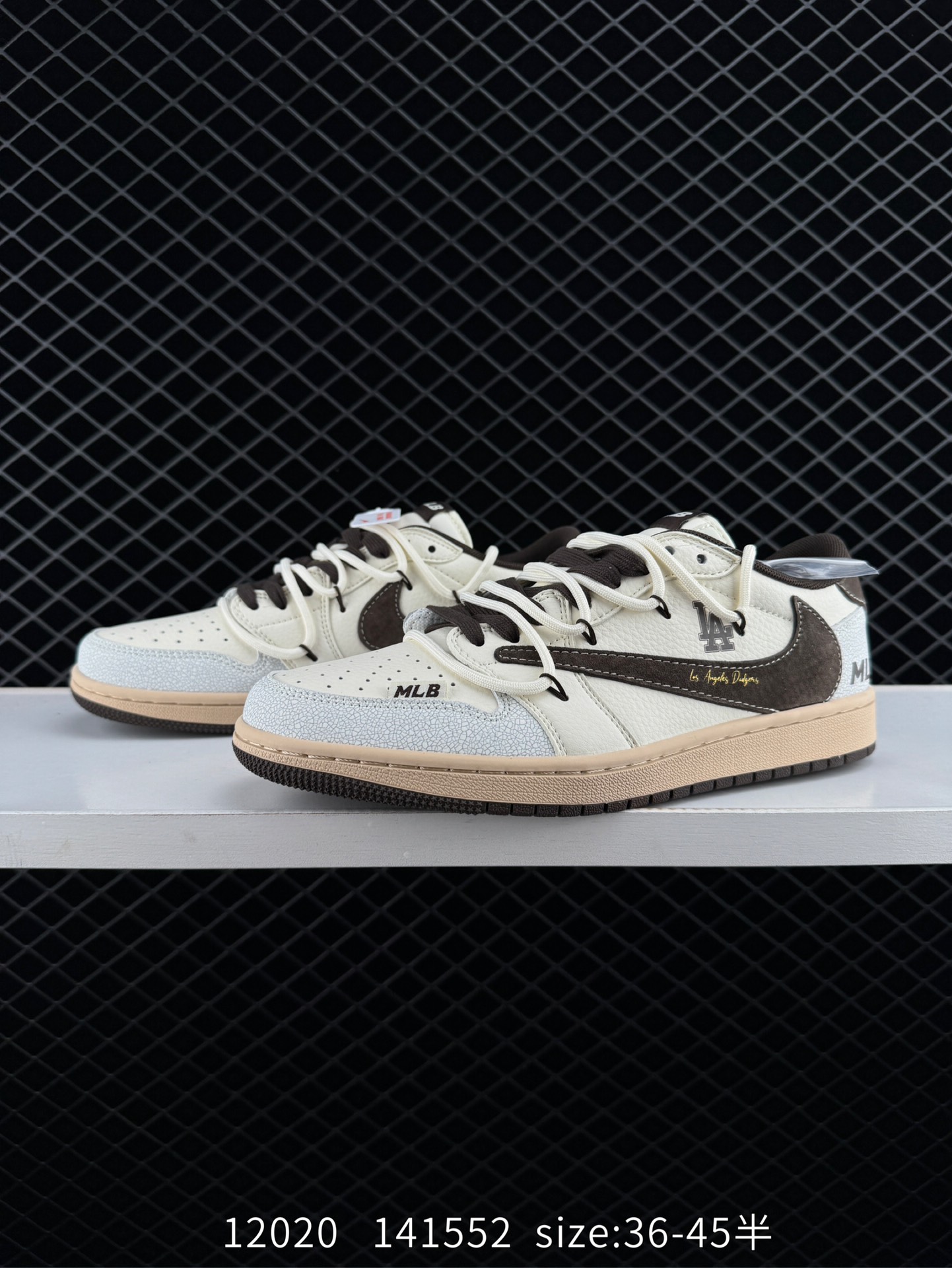 Travis Scott x Air Jordan 1 ” Reverse Mocha “